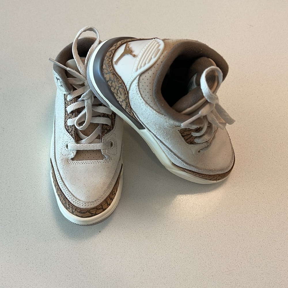 Jordan 3 Retro Palomino (PS) Little Kids - Picture 6 of 7